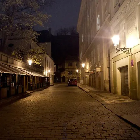 Next To Old Town Square By Rentego *
