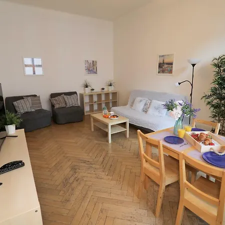 Appartamento Next To Old Town Square By Rentego Praga